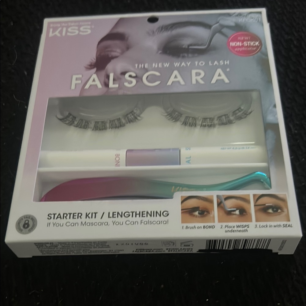 Kiss Falscara Lash Kit with Pink and Teal Applicator